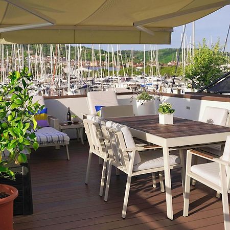 Villa Floating Sea House Miramare Portorose Esterno foto