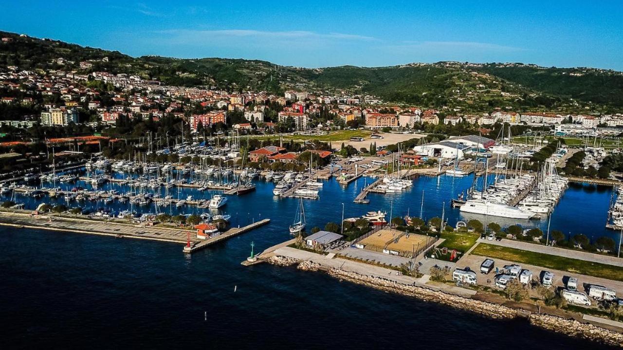 Villa Floating Sea House Miramare Portorose Esterno foto
