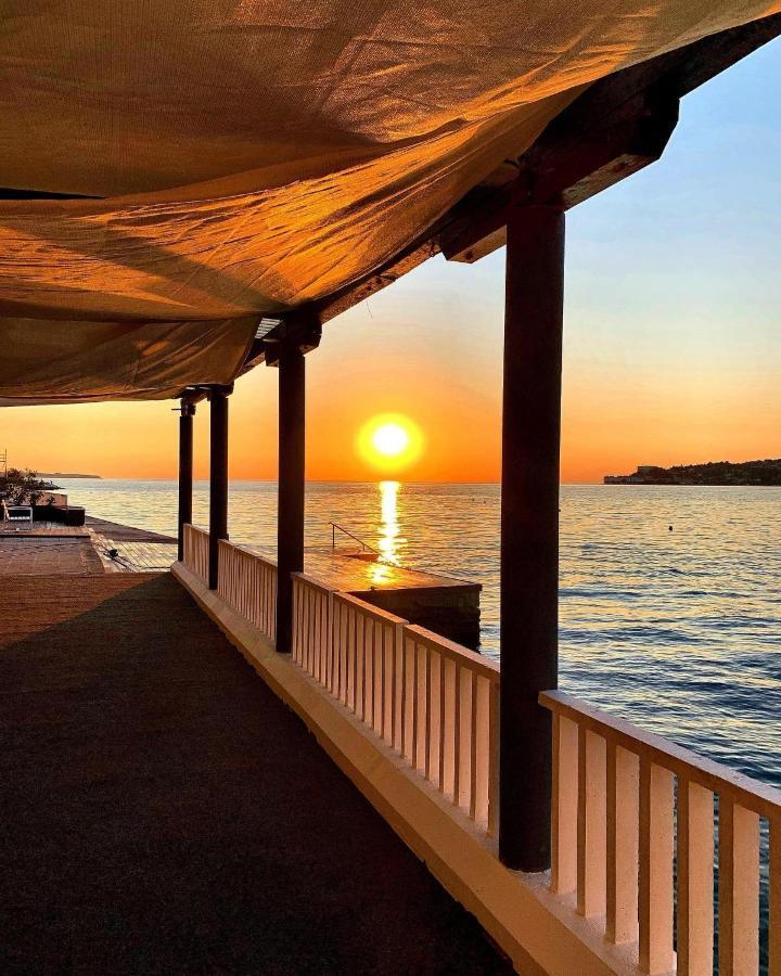 Villa Floating Sea House Miramare Portorose Esterno foto