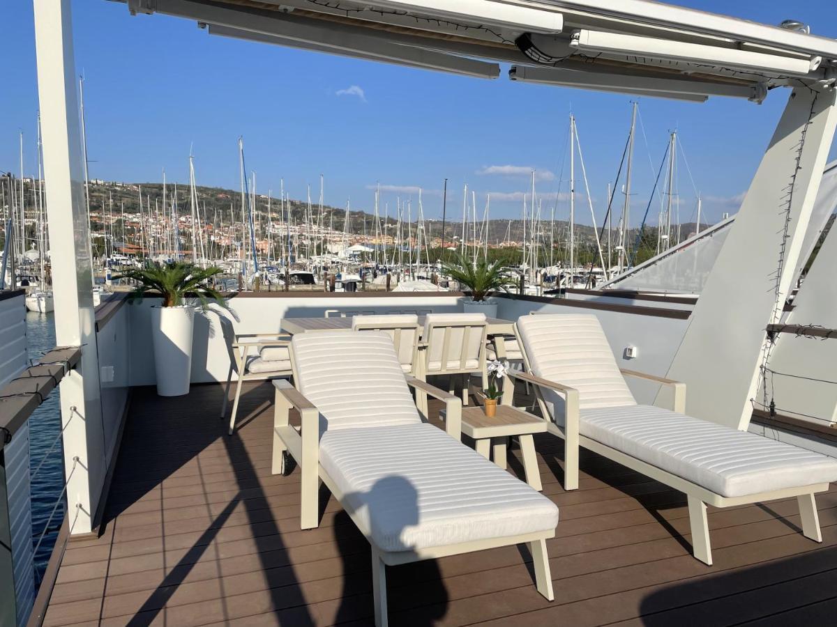 Villa Floating Sea House Miramare Portorose Esterno foto