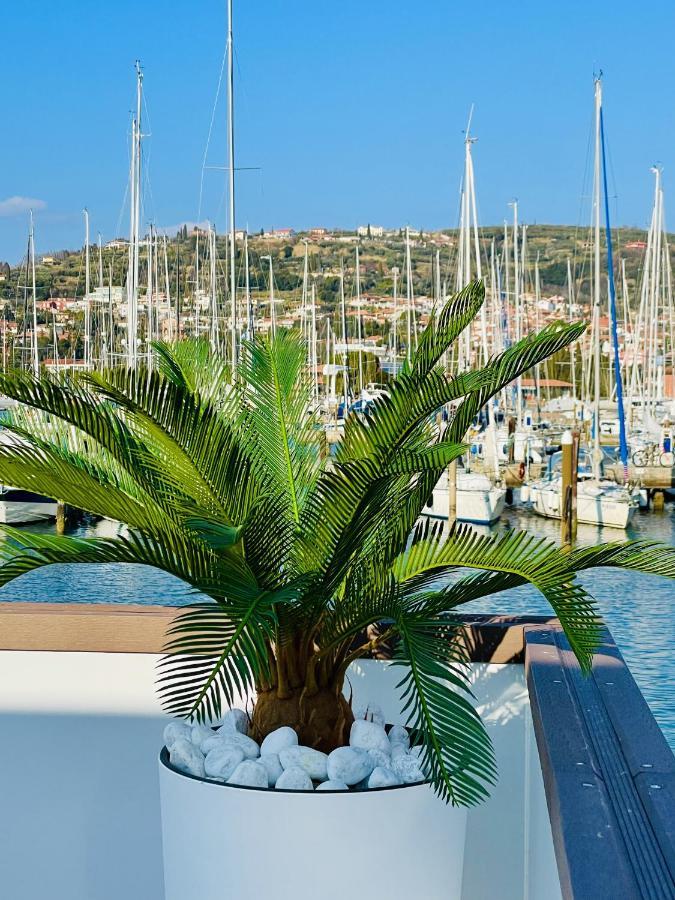 Villa Floating Sea House Miramare Portorose Esterno foto