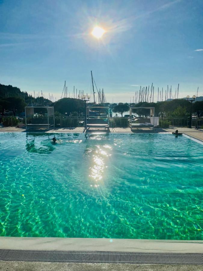 Villa Floating Sea House Miramare Portorose Esterno foto